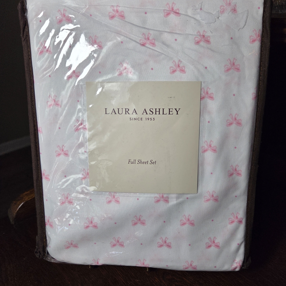 Laura Ashley Pink Bow Full Sheet Set - Picture 2 of 6